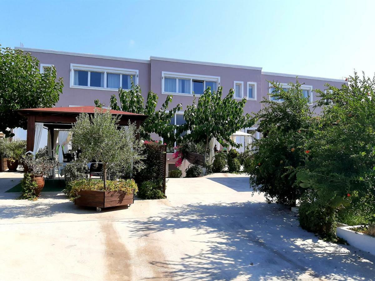 Luxury Suites In Stavromenos Екстер'єр фото